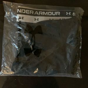 Under armour girls capri leggings